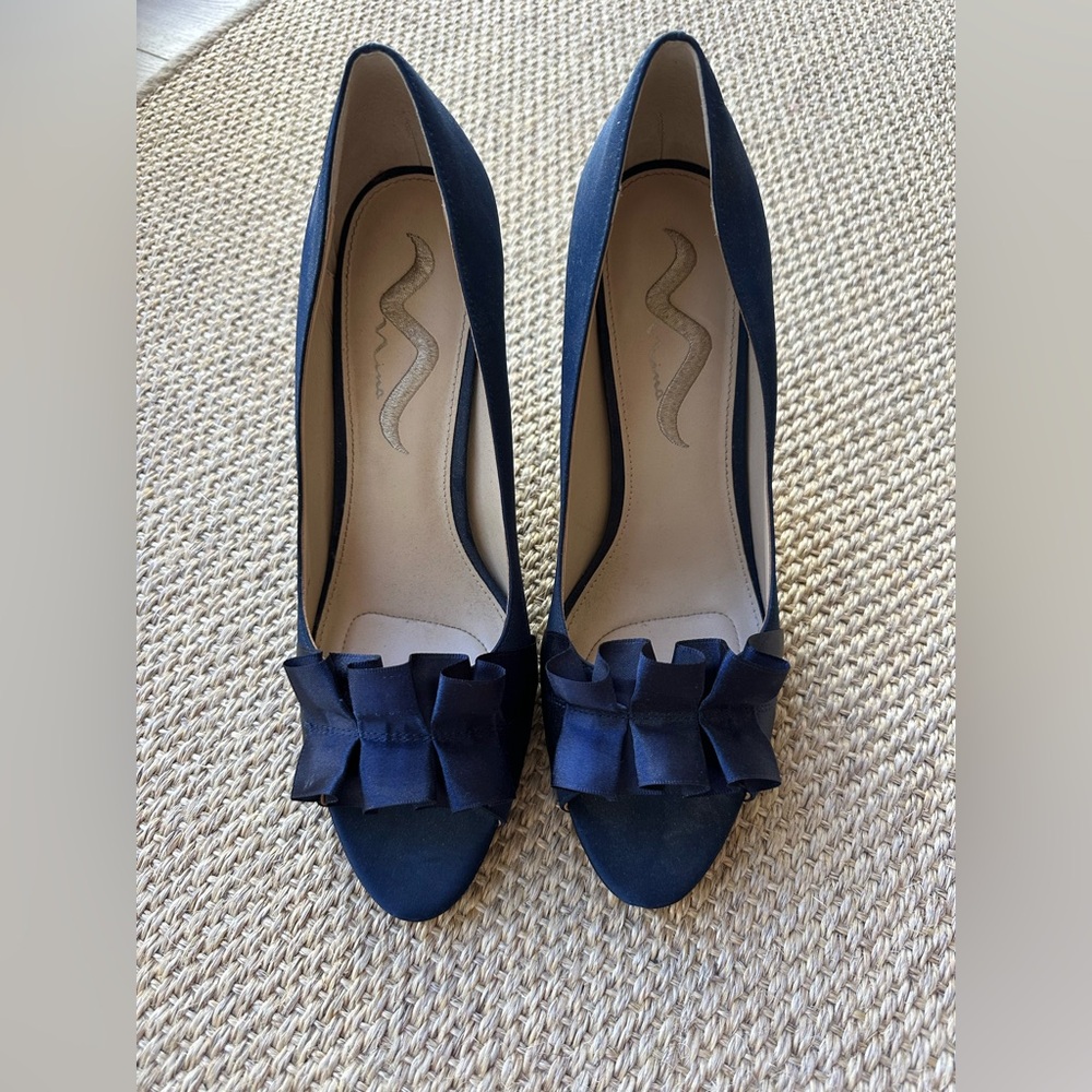 Navy Blue Heels with Beautiful Bow Ribbon Accent